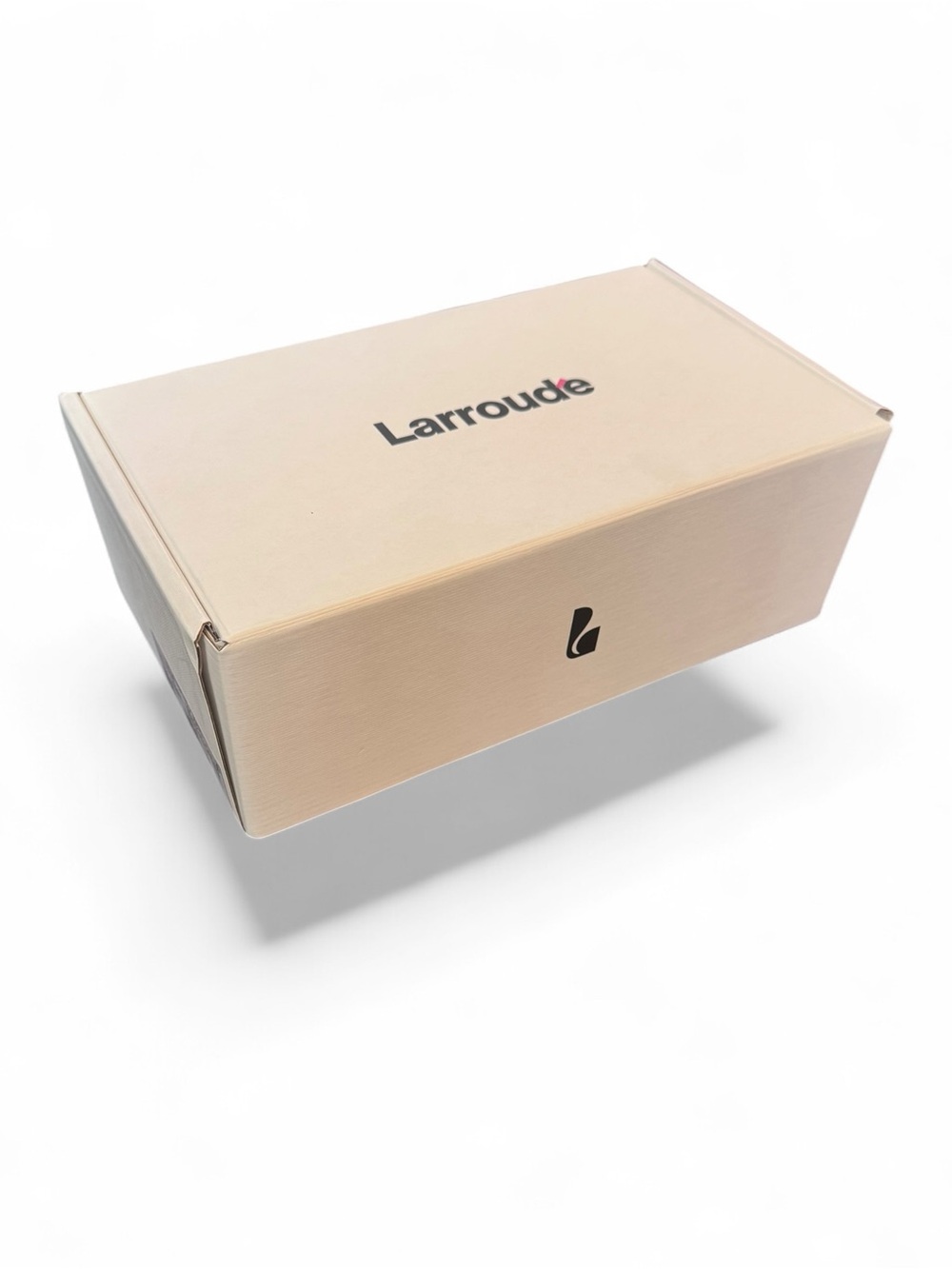🔵 3/ $15 - Larroude Shoe Box and Stickers